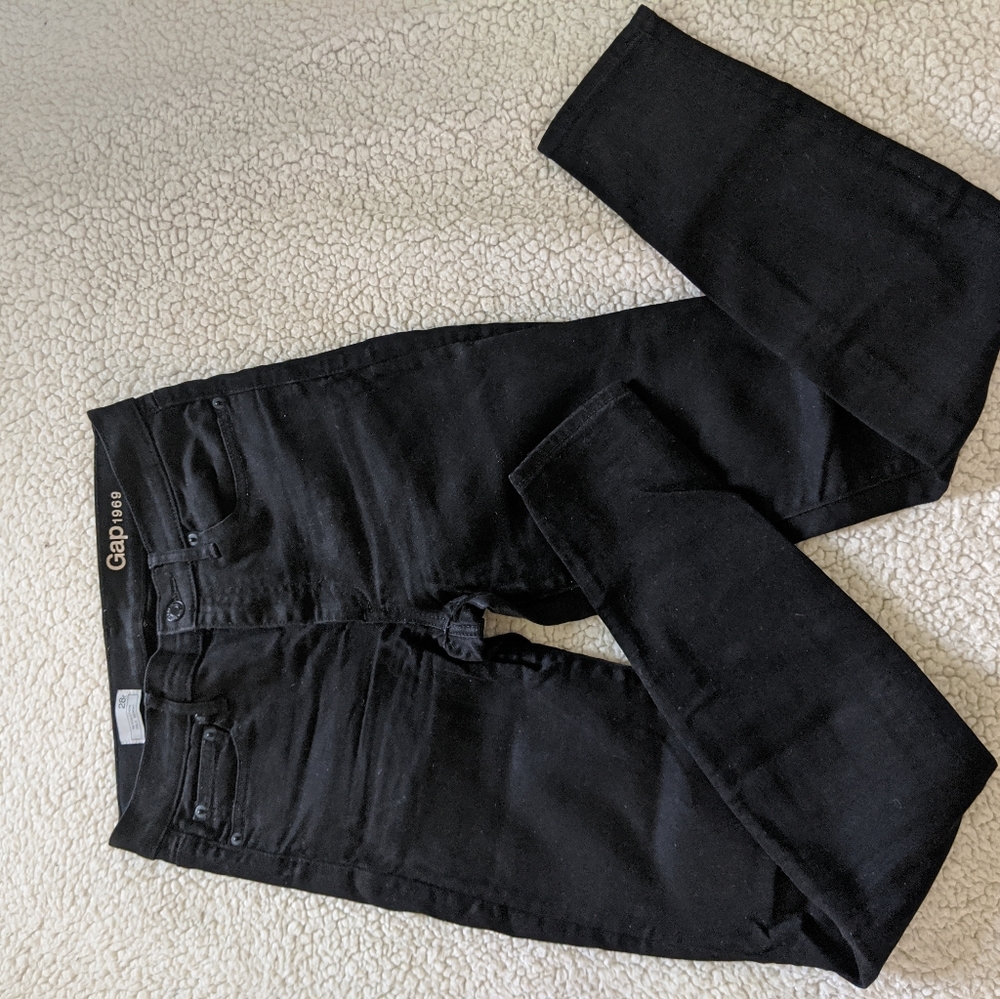 Gap black Resolution True Skinny jeans size 28r